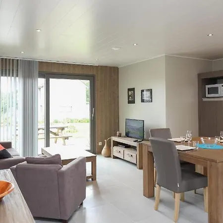 2 Au Bord Du De L'eau D'heure Villa