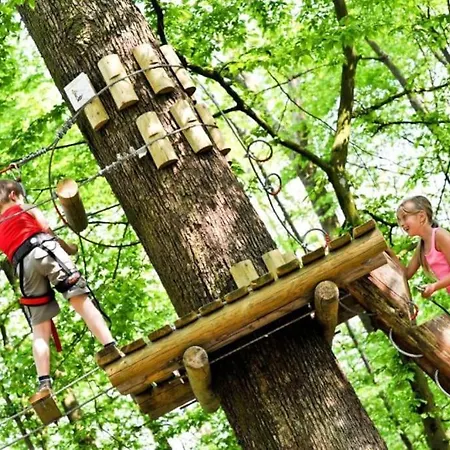 Villa 2 Au Bord Du De L'eau D'heure *