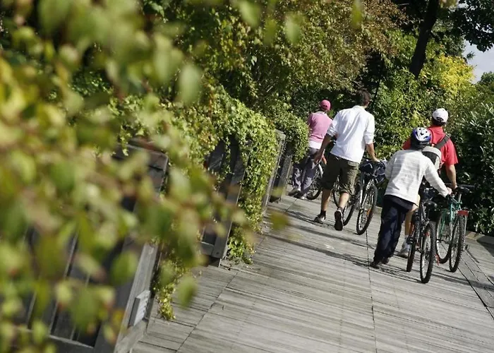 2 Au Bord Du De L'eau D'heure